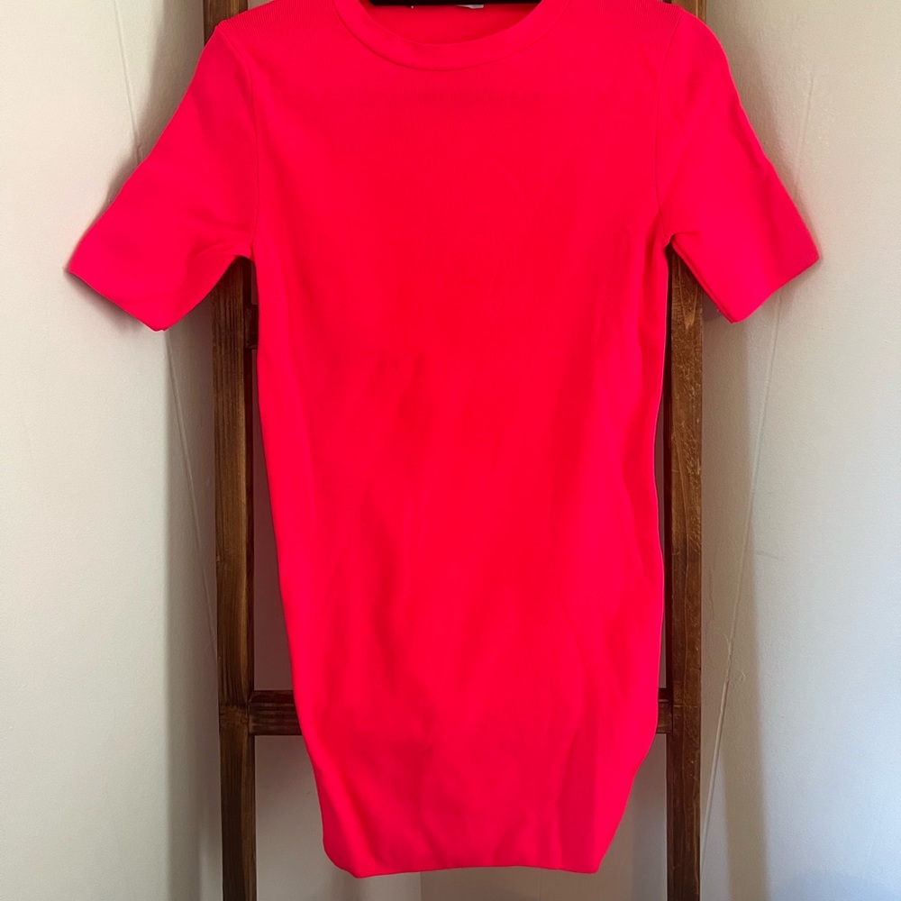 Zara Vibrant Pink Short Sleeve Dress size S